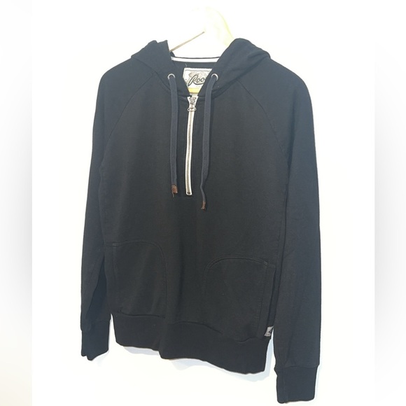 Black Roots 1/4 Zip Sweater - Picture 1 of 9